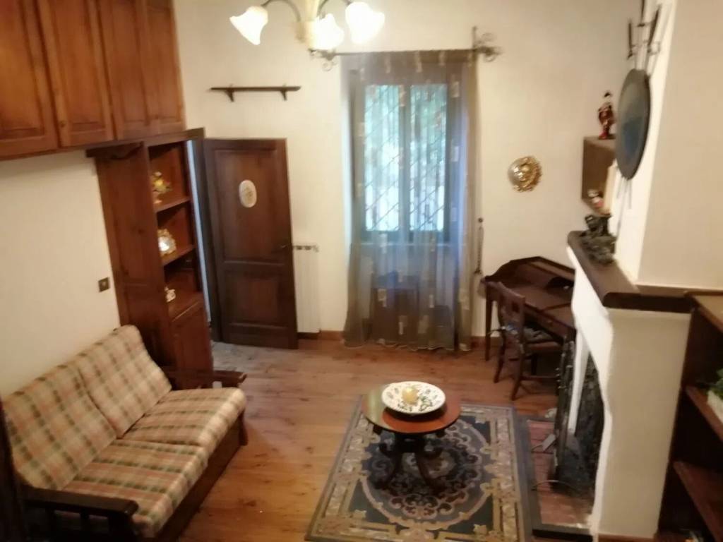 Villa a Avezzano in Via Ugo De Tiberis, 178 - Foto 4