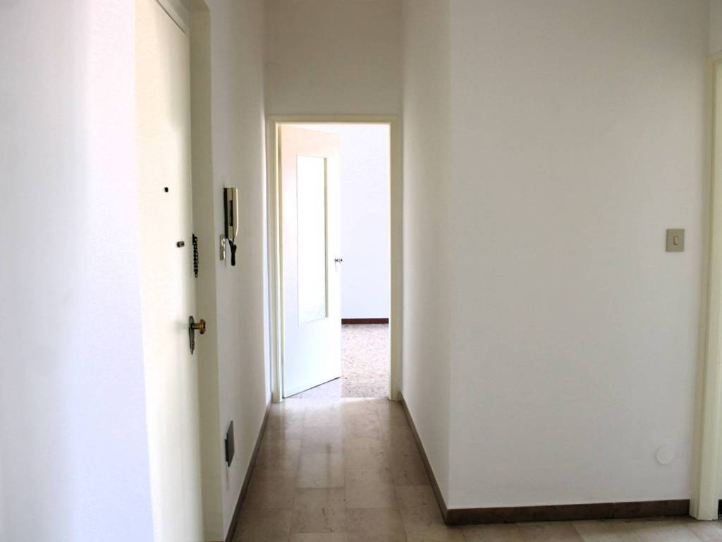Appartamento a Vercelli in Via Viganotti, 11 - Foto 2