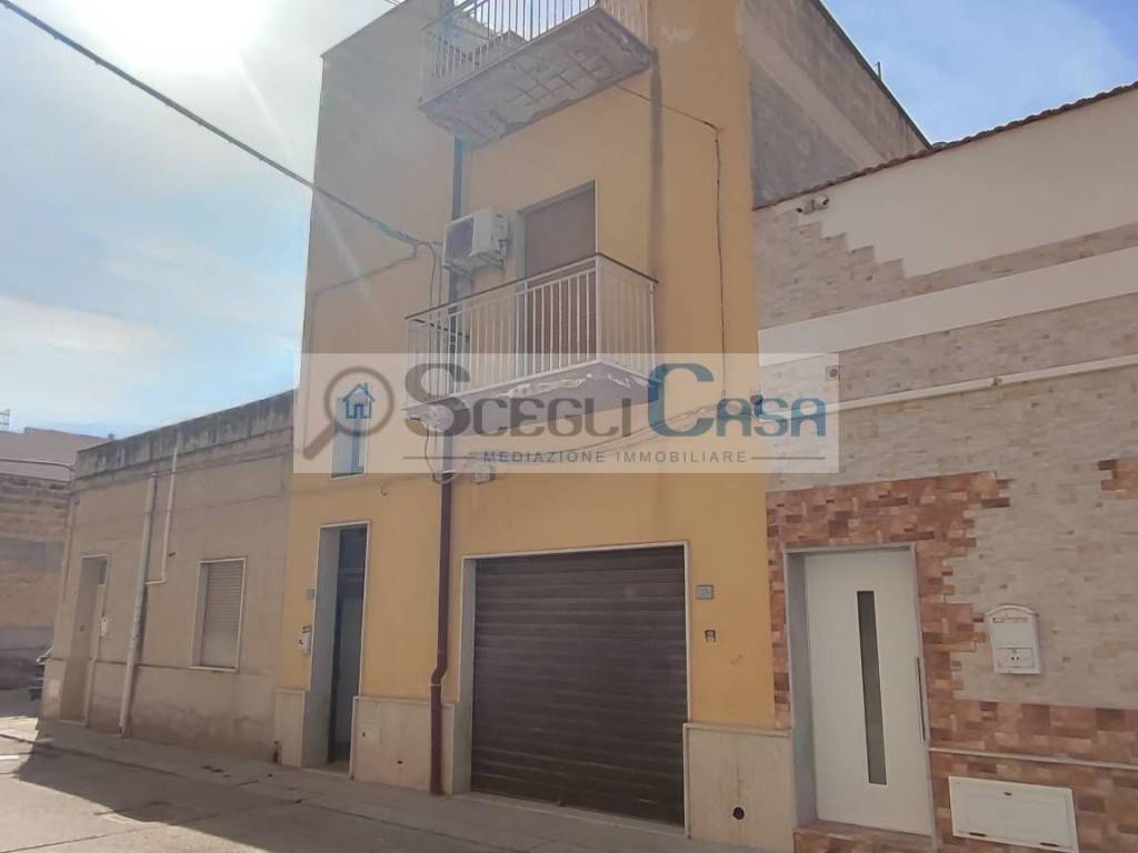 Casa indipendente a Erice in Via Otranto, 13 - Foto 2