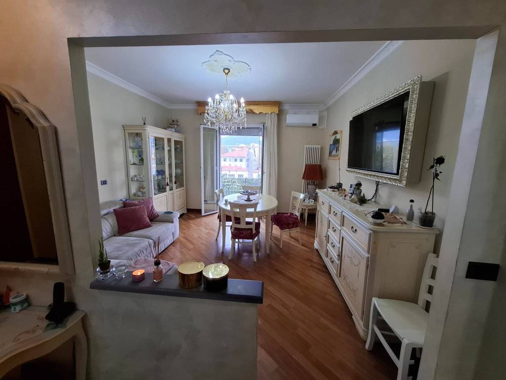 Appartamento a La spezia in Viale San Bartolomeo - Foto 3