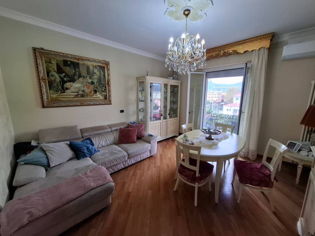 Appartamento a La spezia in Viale San Bartolomeo - Foto 4