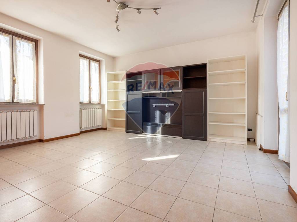 Appartamento a Golasecca in via Roma - Foto 3