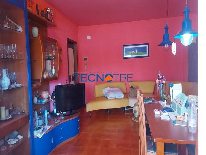Appartamento a Martinsicuro in Lungomare Italia - Foto 4