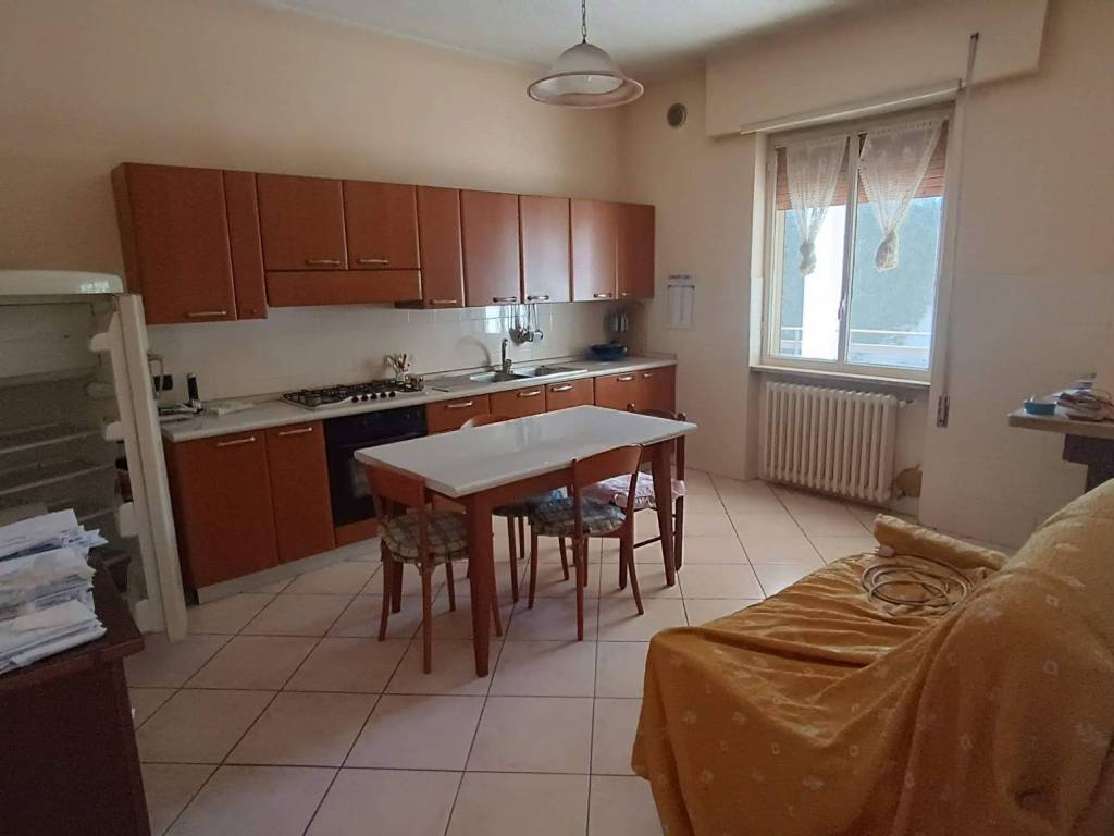 Villa a Ceccano in Via Acqua Santa - Foto 3