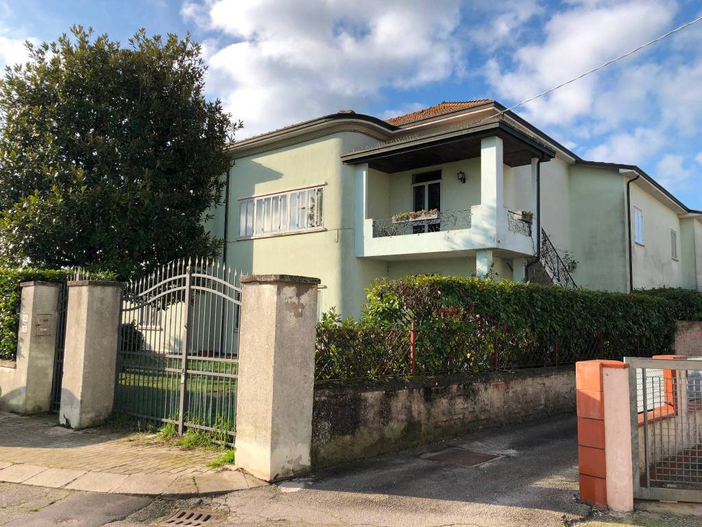 Villa a Porto viro - Foto 4