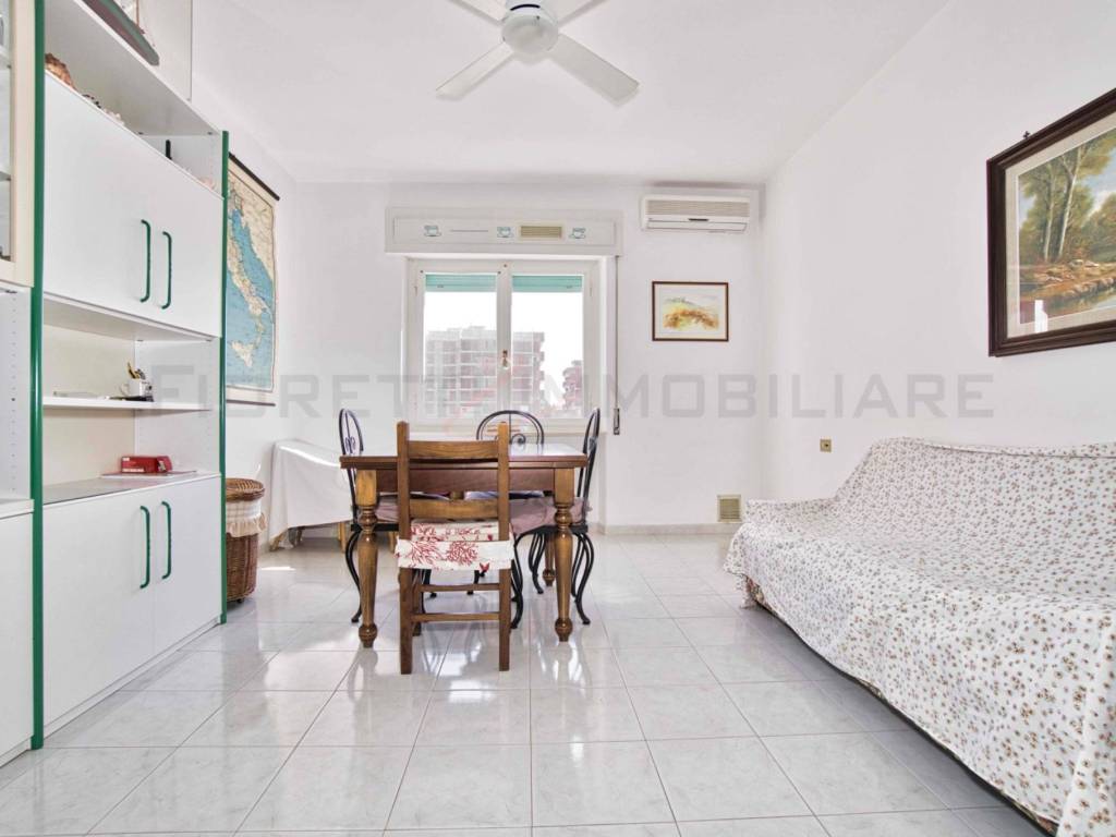 Appartamento a Follonica in Via Milton Bartoli - Foto 3