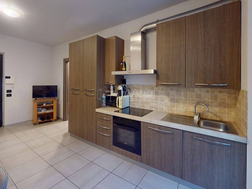 Appartamento a Govone in Corso Vittorio Alfieri, 85 - Foto 4