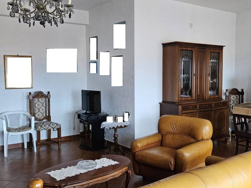 Appartamento a Frosinone in Via Francesco Petrarca, 36 - Foto 4