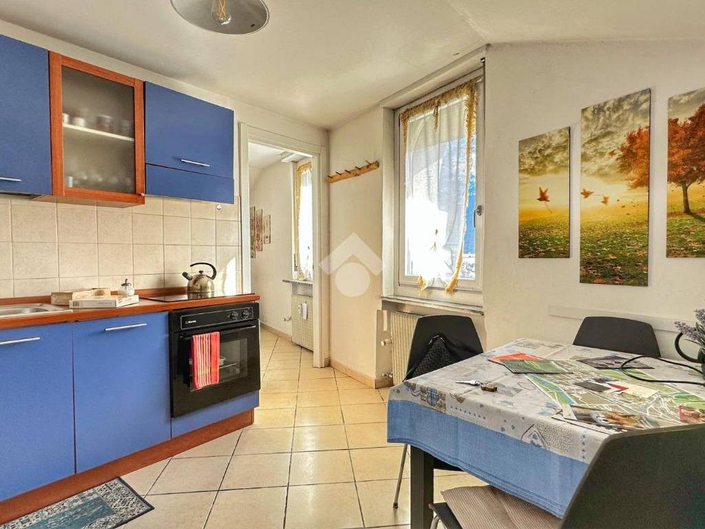Appartamento a Aosta in Via monte solarolo, 26 - Foto 3