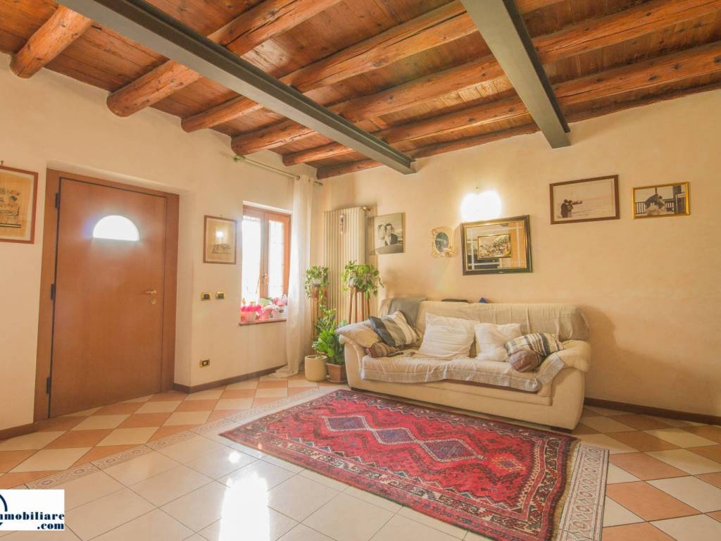 Casa indipendente a Povegliano veronese in via san Giovanni, 10 - Foto 2