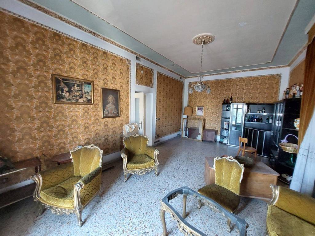 Appartamento a Nocera inferiore in Via Raffaele Libroia - Foto 4