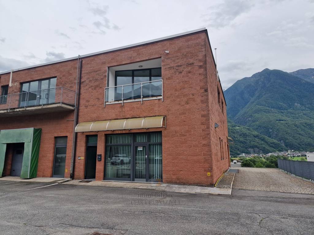 Immobile a Berbenno di valtellina in Via Europa, 1340 - Foto 2