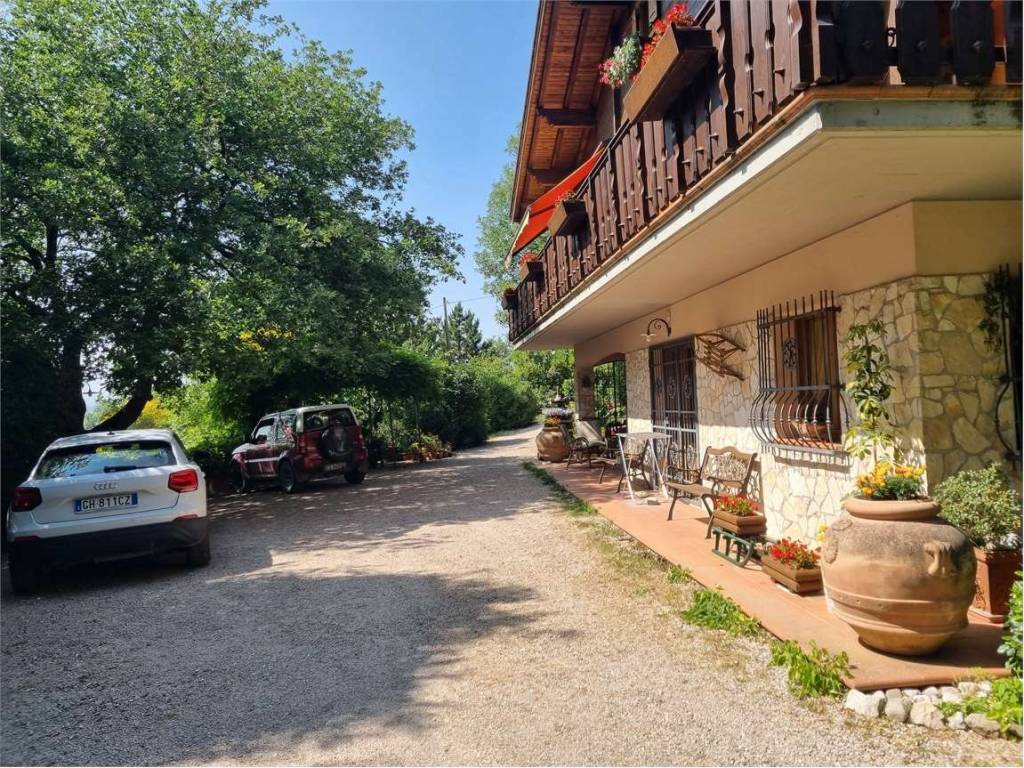 Villa a Passignano sul trasimeno in Castel Rigone - Foto 3