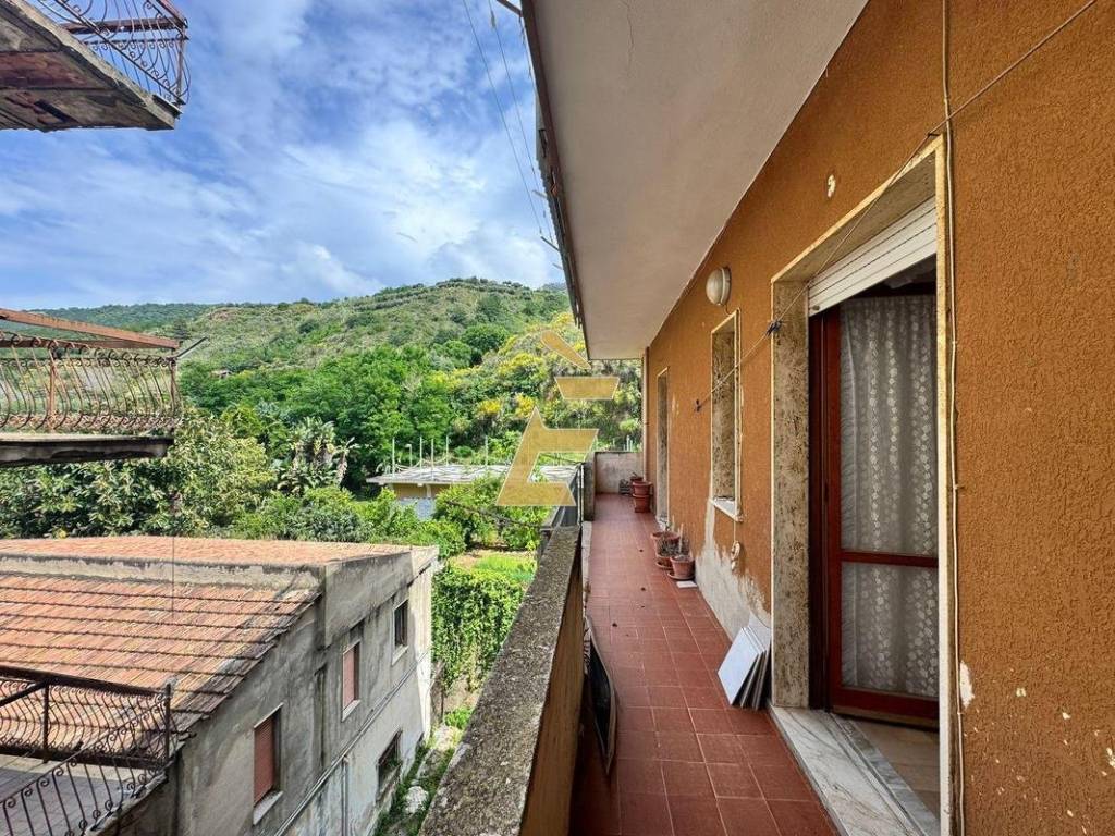 Appartamento a Pizzo in Via Riviera Prangi - Foto 4