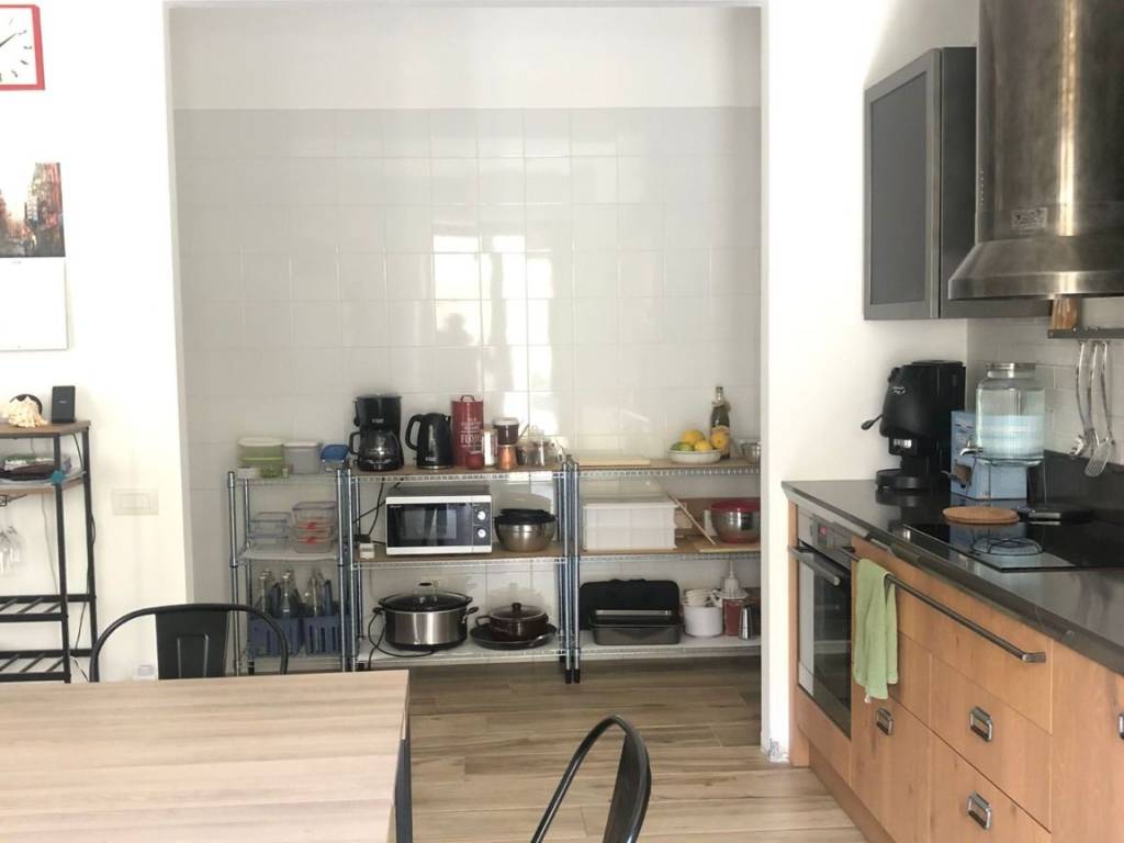 Appartamento a Cava de' tirreni in Via Onofrio di Giordano della Cava - Foto 5