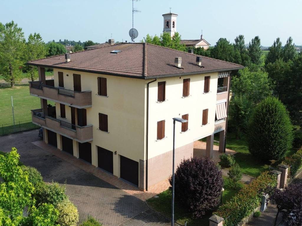 Appartamento a Novellara in Via B. Mariani, 2 - Foto 2