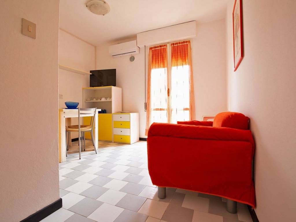 Appartamento a Comacchio in Viale dei Lecci, 107 - Foto 2