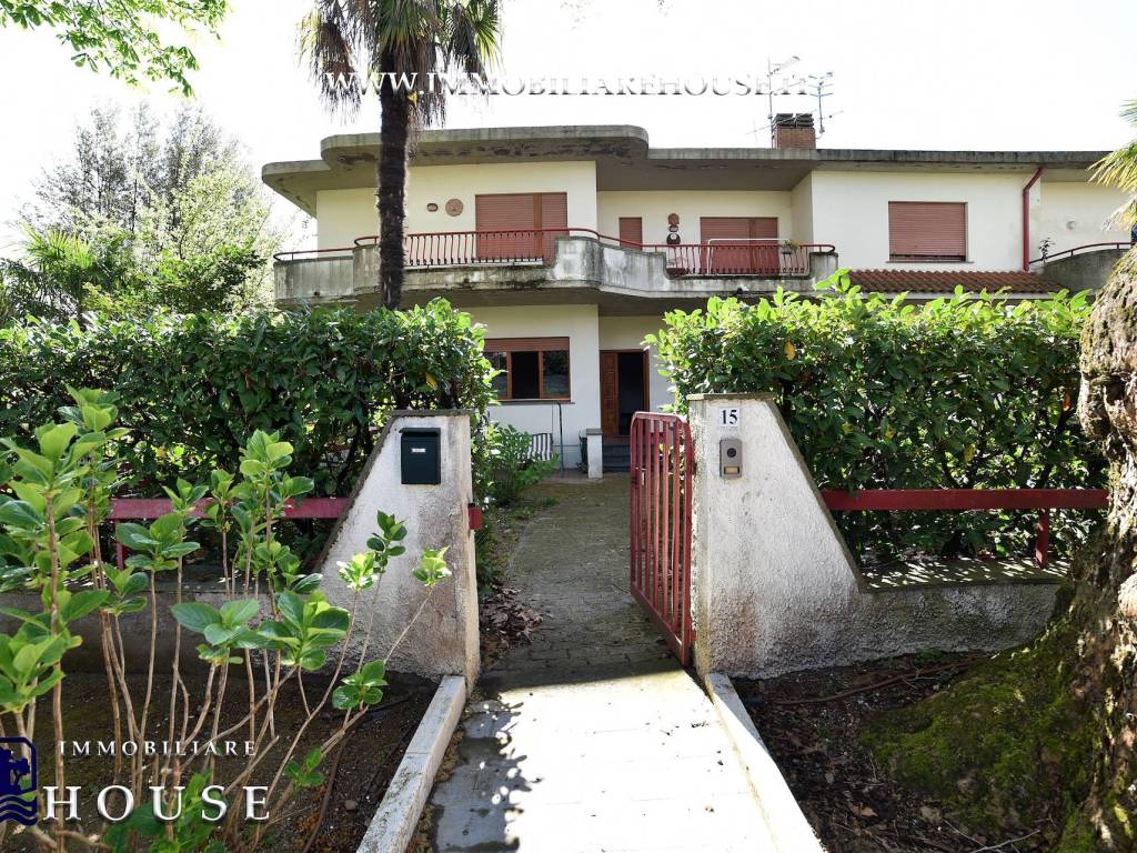 Appartamento a Bolsena in Viale Nicola Colesanti, 15 - Foto 4