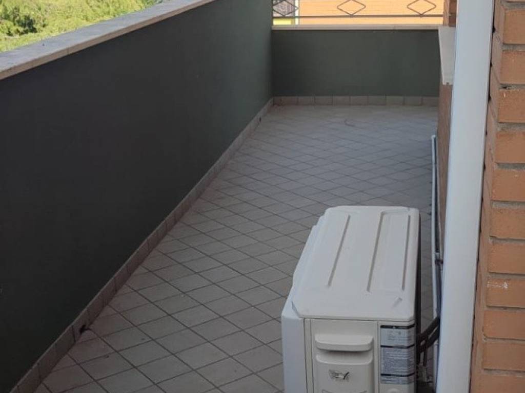 Appartamento a Rimini in Via Cesare Cantù - Foto 5