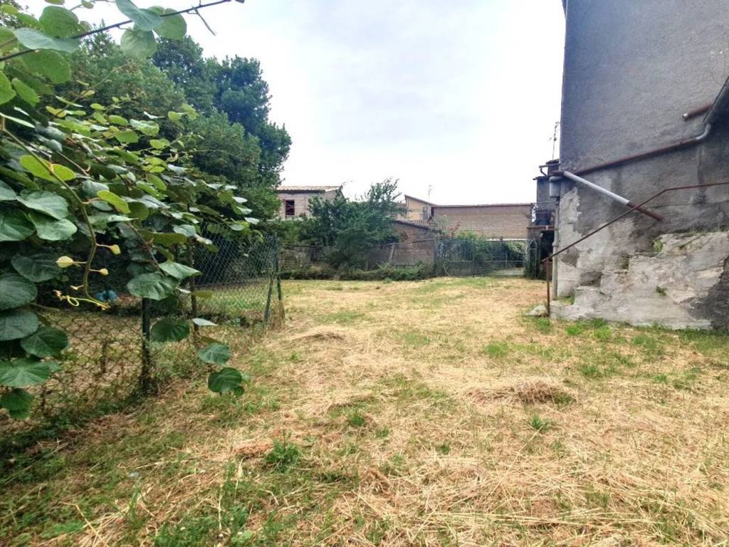 Appartamento a San lorenzo nuovo in Via Delle Grotte S.N.C. - Foto 2