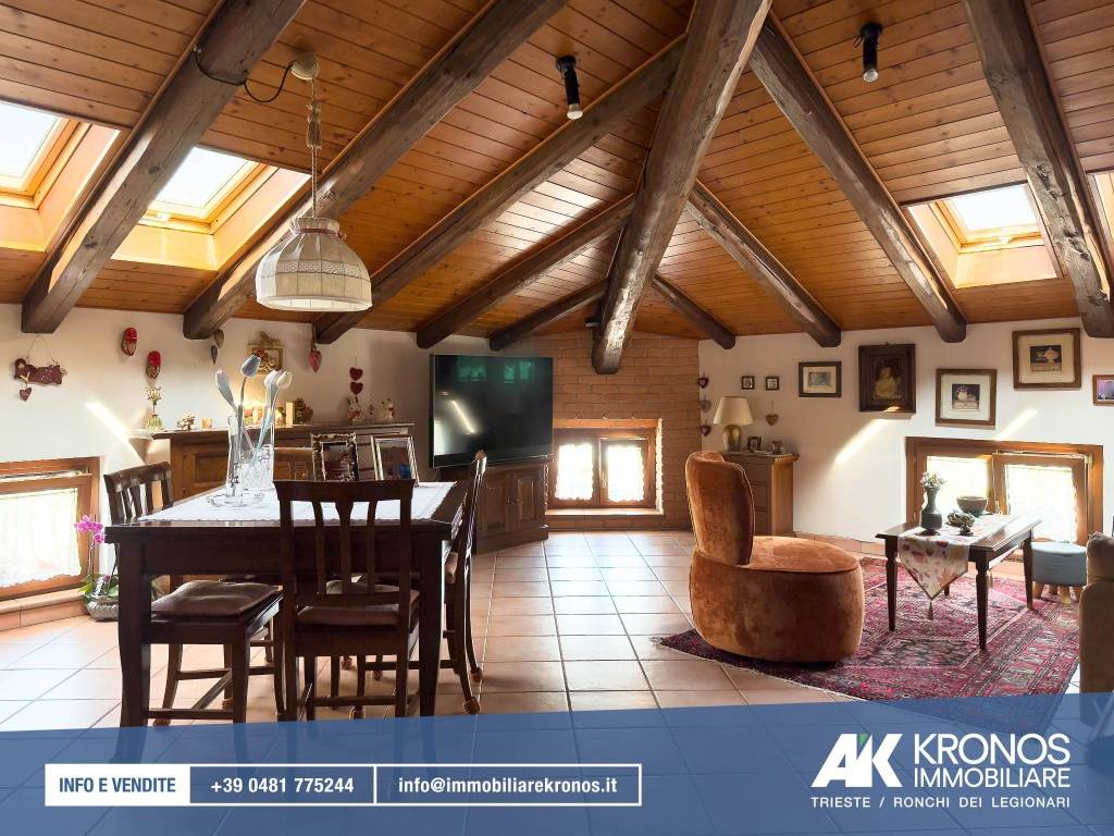 Appartamento a Monfalcone in Via Gioacchino Rossini, 21 - Foto 2