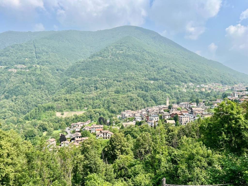 Appartamento a Margno in Via Piave, 29 - Foto 2