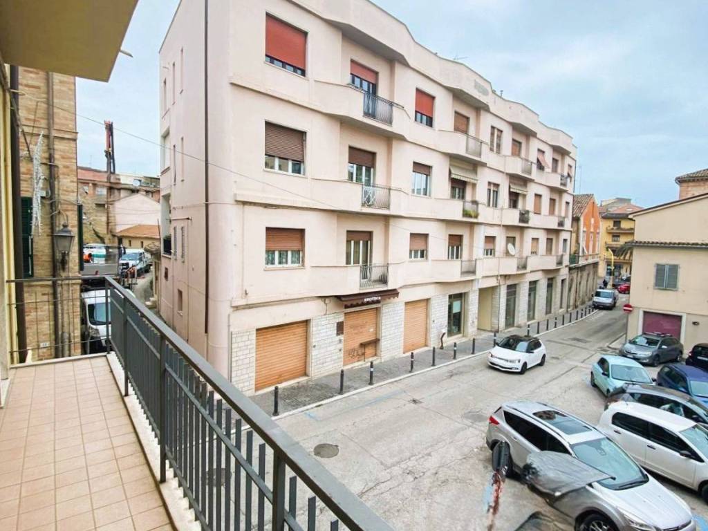 Appartamento a San benedetto del tronto in Via Francesco Crispi, 4 - Foto 4