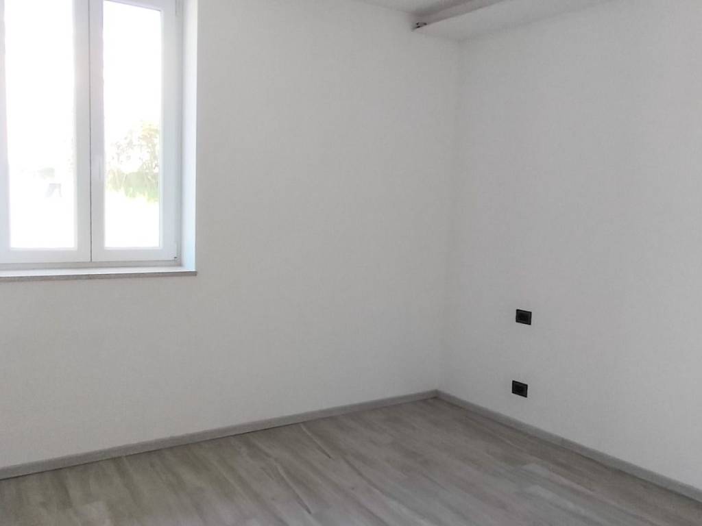 Appartamento a Jerago con orago in Via Giuseppe Mazzini, 22 - Foto 4