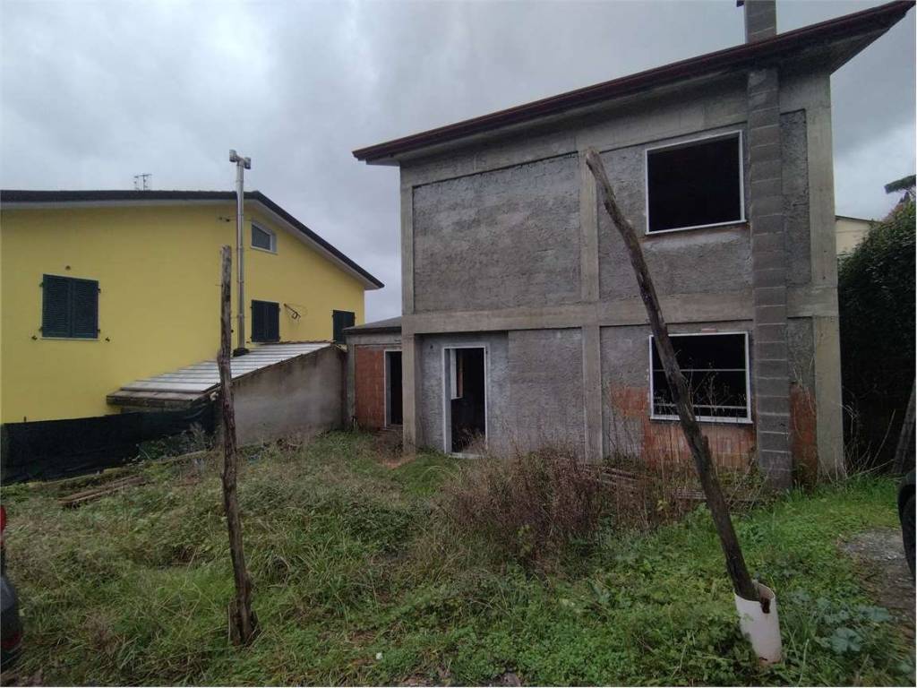 Casa indipendente a Luni in isola alta - Foto 2