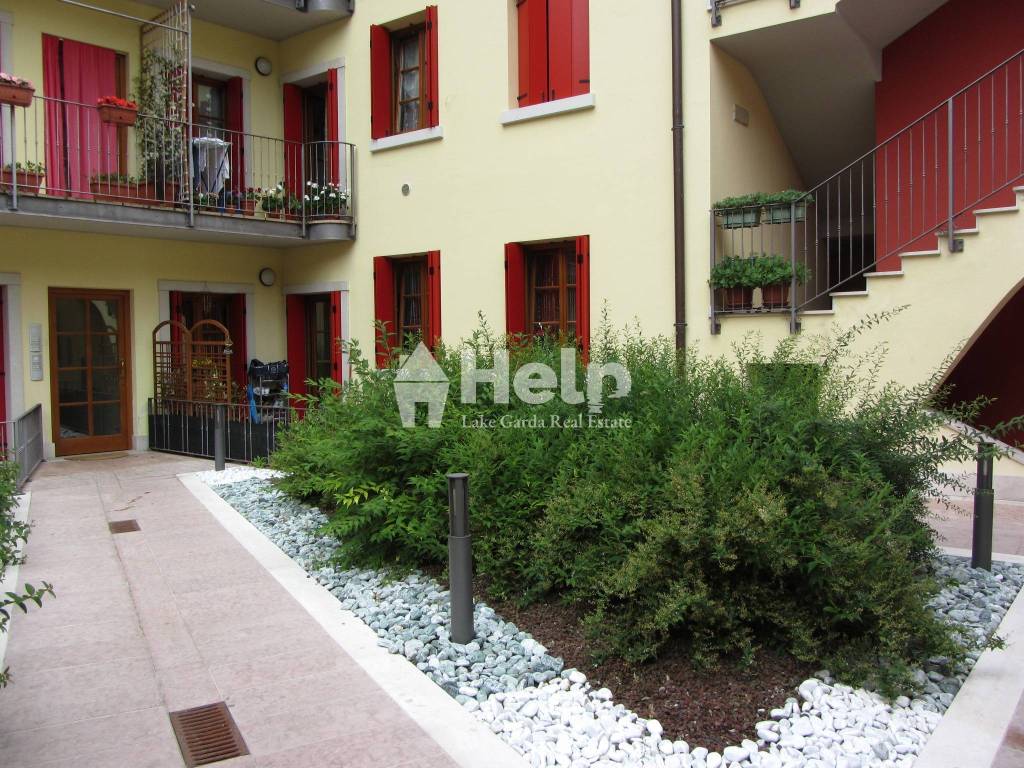 Appartamento a Mori in Via Carbiol - Foto 2