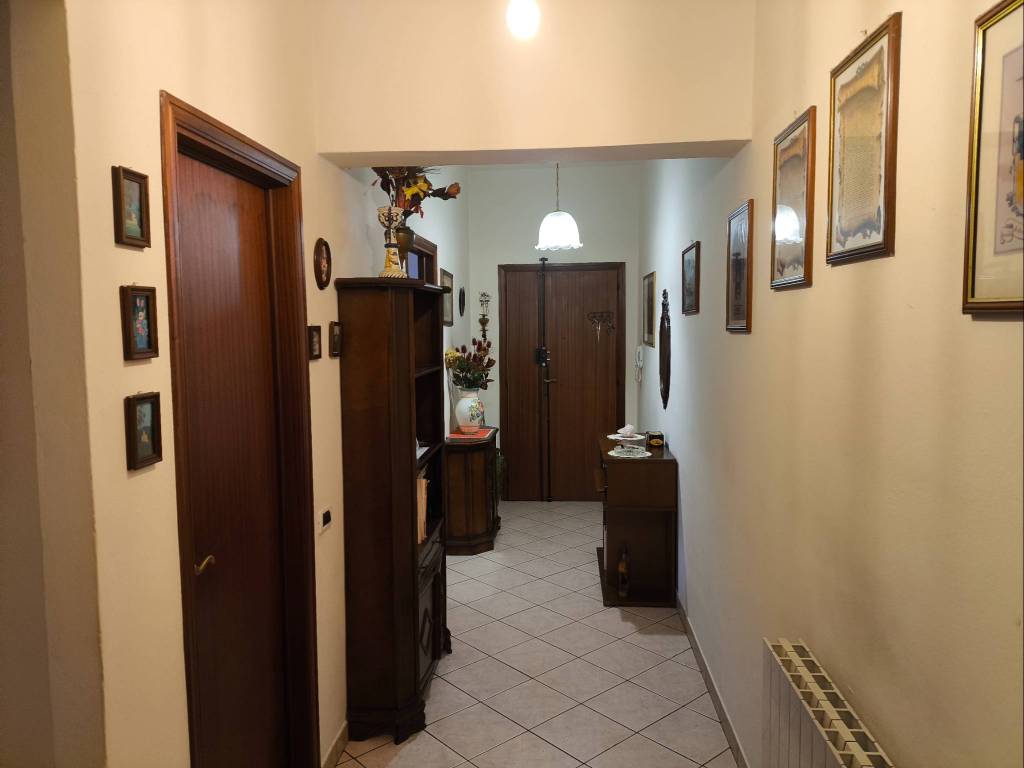 Appartamento a Monsummano terme in Piazza Giuseppe Giusti, 55 - Foto 5