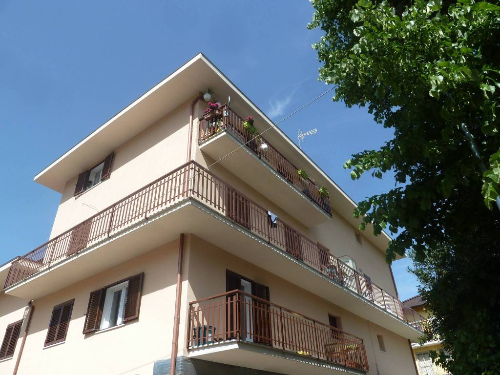 Appartamento a Carsoli in Via Giuseppe Garibaldi, 2 - Foto 2