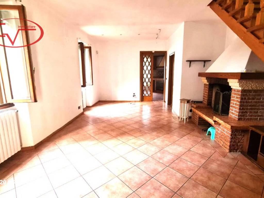 Casa indipendente a Terranuova bracciolini in campogialli - Foto 2
