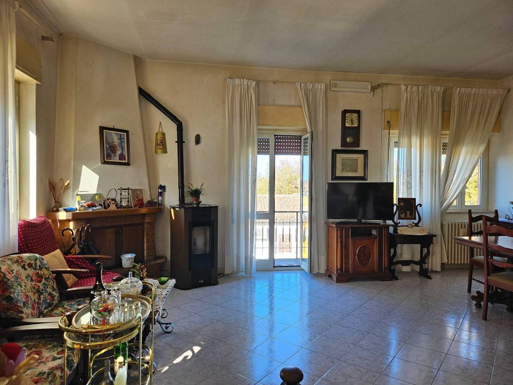 Villa a Penna in teverina in Via Roma - Foto 2