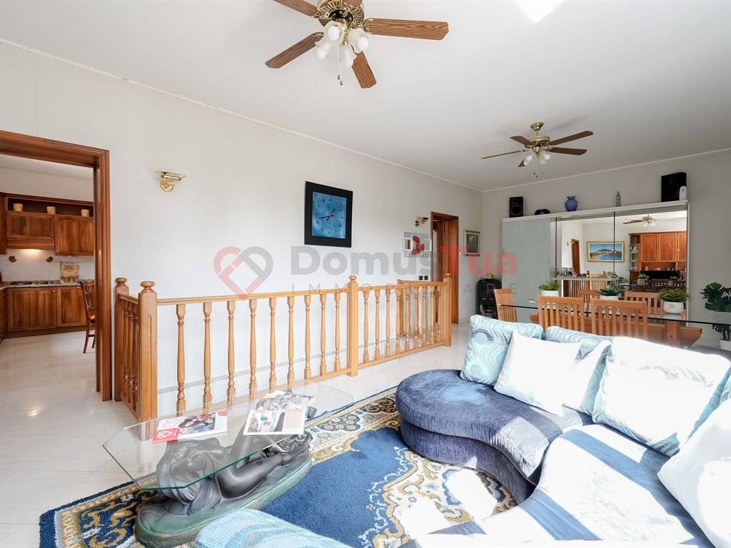 Villa a Tradate in Via Sabotino, 17 - Foto 2
