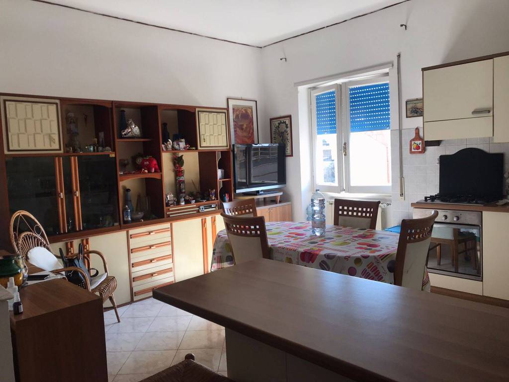 Appartamento a Terracina in Via Oreste Leonardi - Foto 5