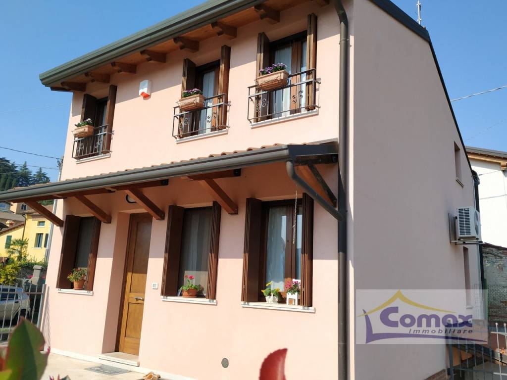 Casa indipendente a Vicenza in Strada del Tormeno - Foto 2