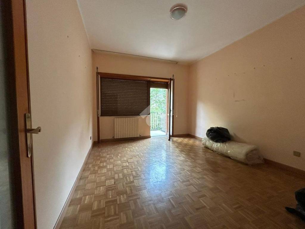 Appartamento a Cosenza in Via Emilio Capizzano, 21 - Foto 3