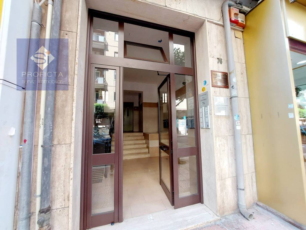 Appartamento a Taranto in Via Liguria, 76 - Foto 3