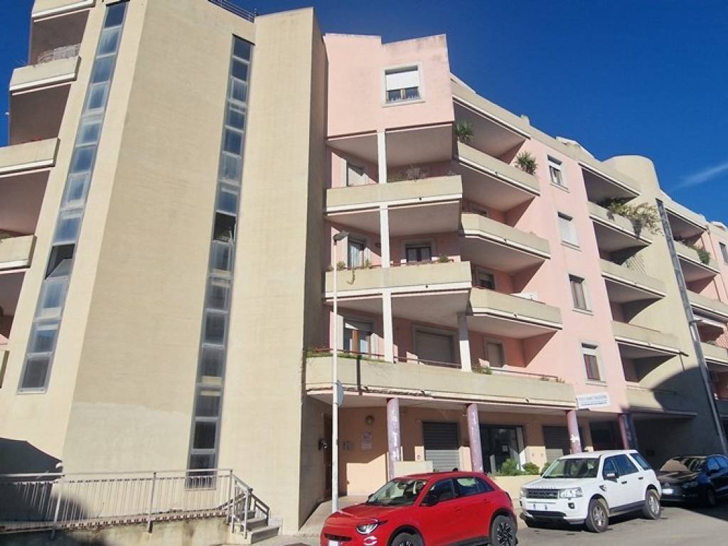 Immobile a Sassari in Via Salvatore Coradduzza - Foto 2