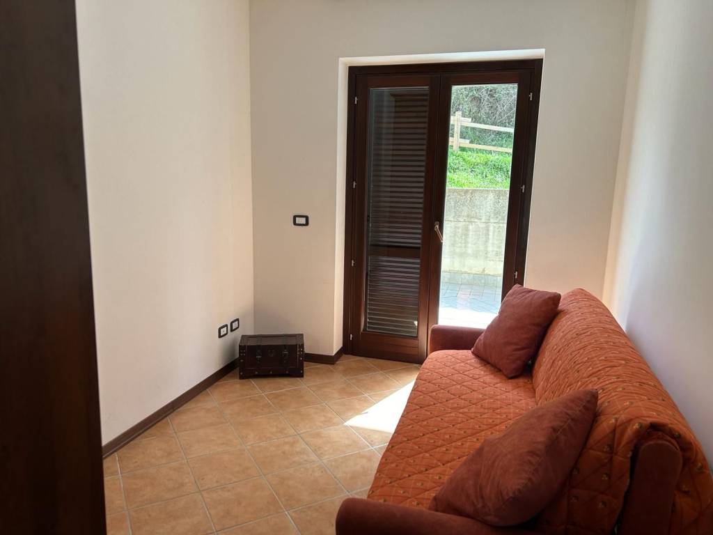 Appartamento a Castel san vincenzo in Via Colle - Foto 5