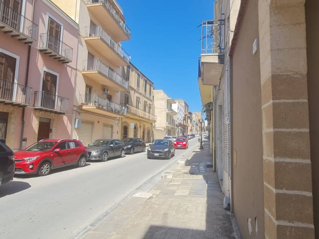 Appartamento a Castelvetrano in Via Giuseppe Garibaldi - Foto 4