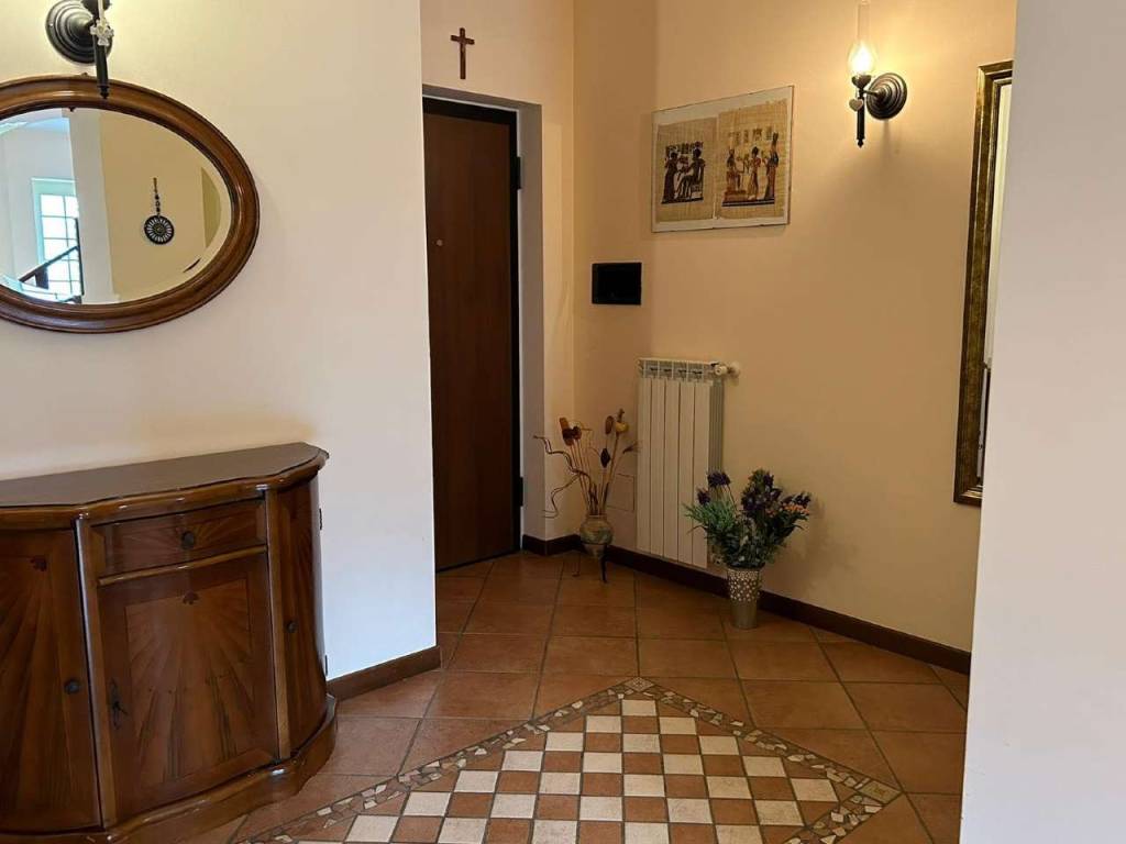 Appartamento a Broccostella in via ponte emilio - Foto 5