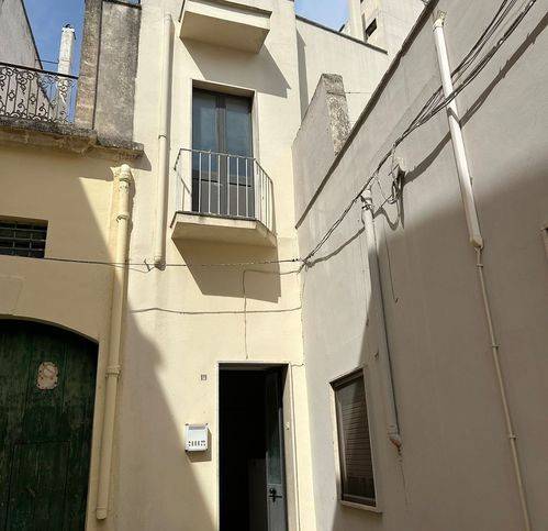 Casa indipendente a Nardò in Via Fratelli Gabellone 19 - Foto 2