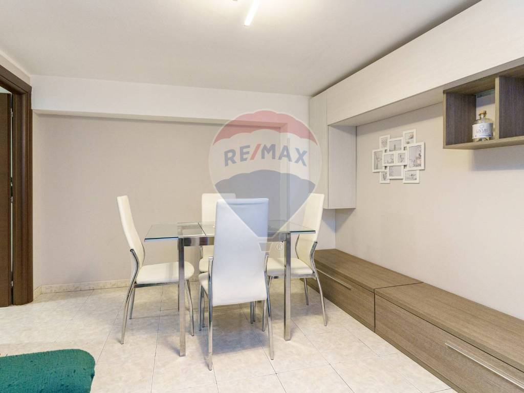 Appartamento a Catania in Via Vincenzo Giuffrida, 92 - Foto 2