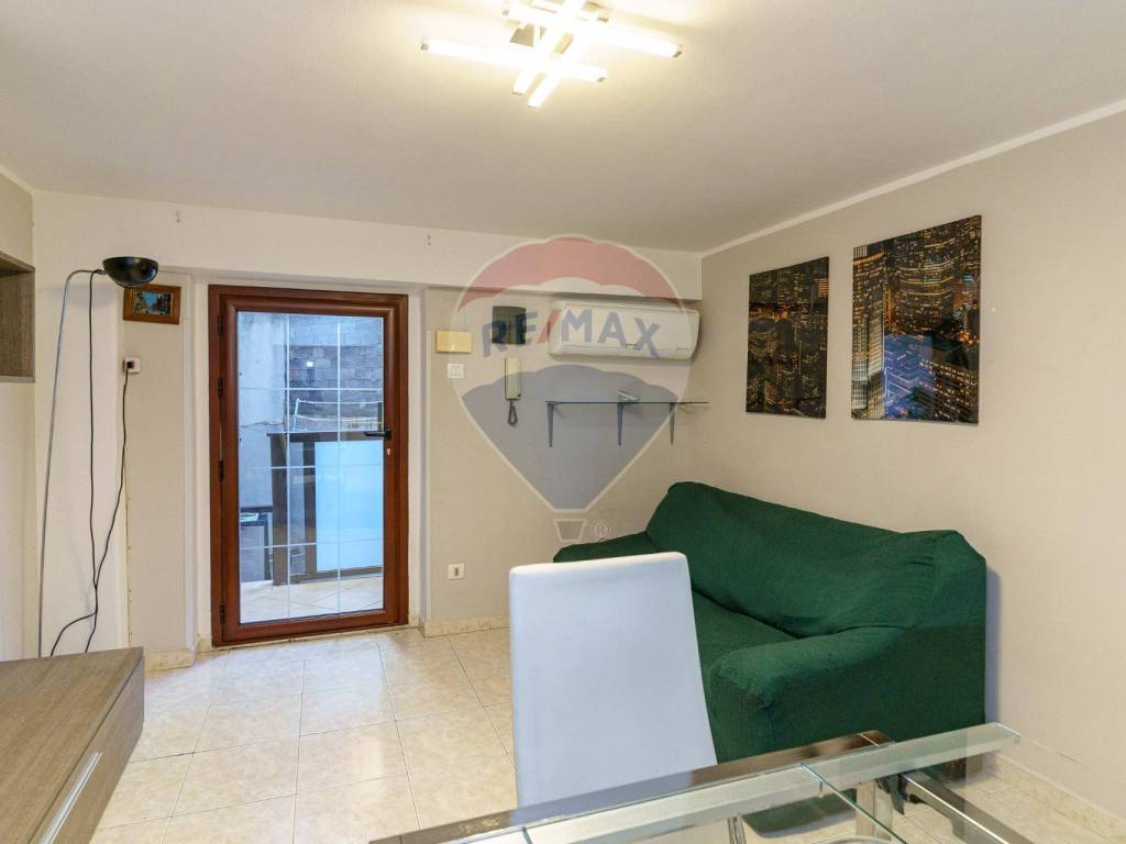 Appartamento a Catania in Via Vincenzo Giuffrida, 92 - Foto 4