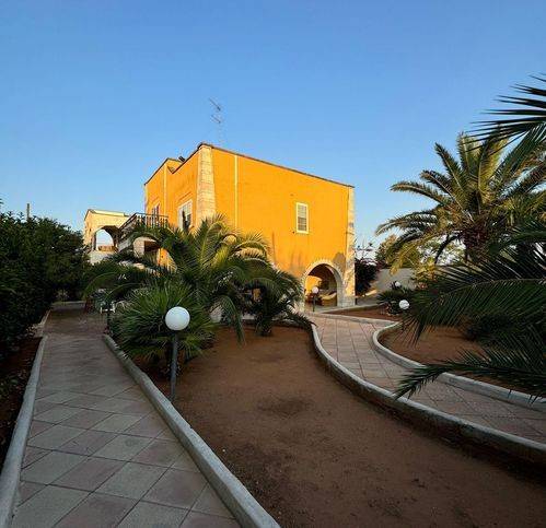 Villa a Porto cesareo in Via Mare Cantabrico 16 - Foto 2