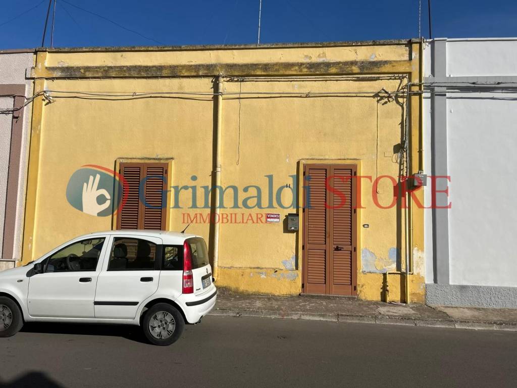 Villetta a schiera a Salice salentino in Via Pasquale Leone, 11 - Foto 2
