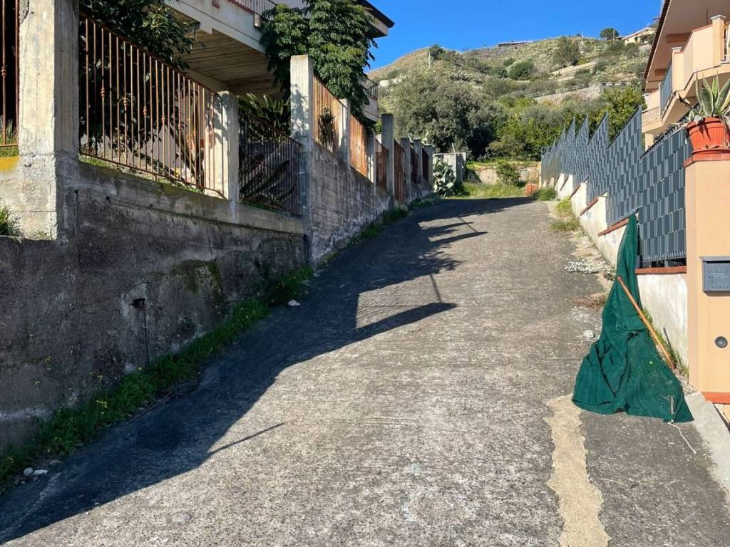 Terreno a Savoca in Via Scorsonello - Foto 3