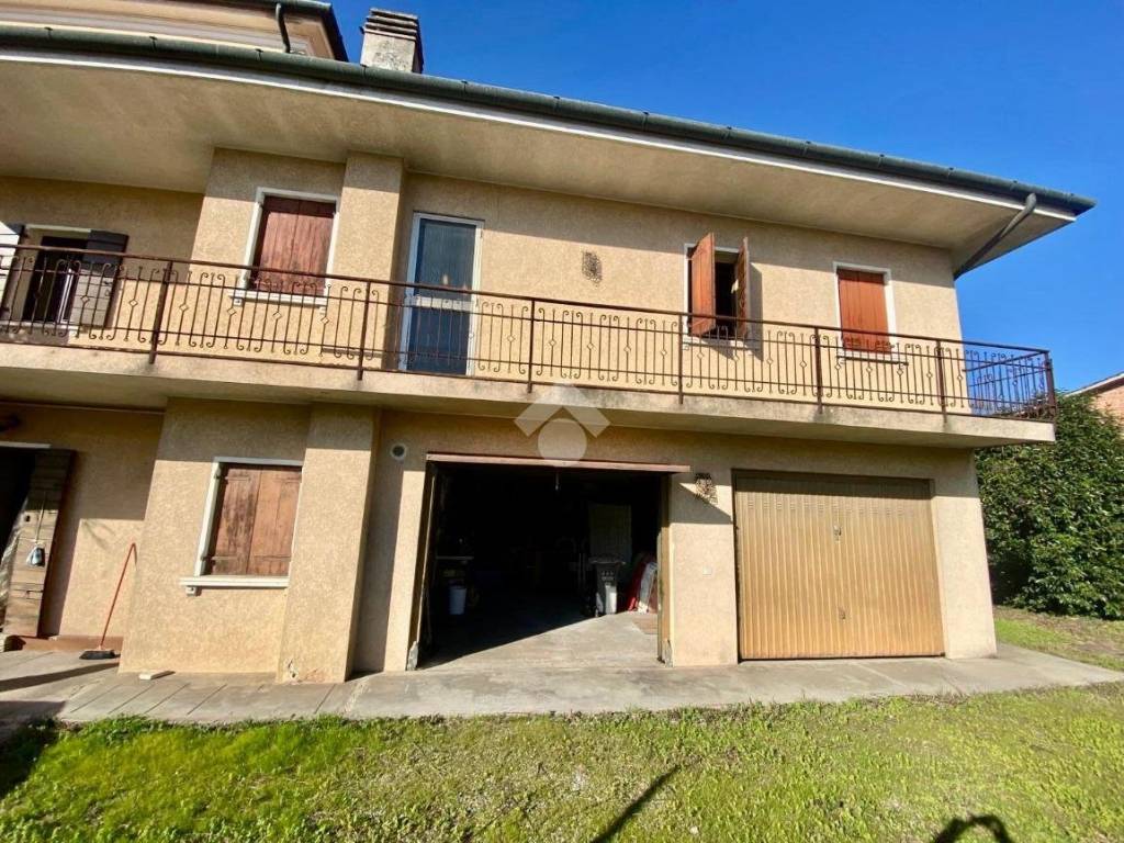 Villa a Trevignano in Via Trevignano, 23 - Foto 3